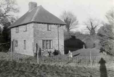 Lyons Cottage Farm pictured in around 1963 before it was extended